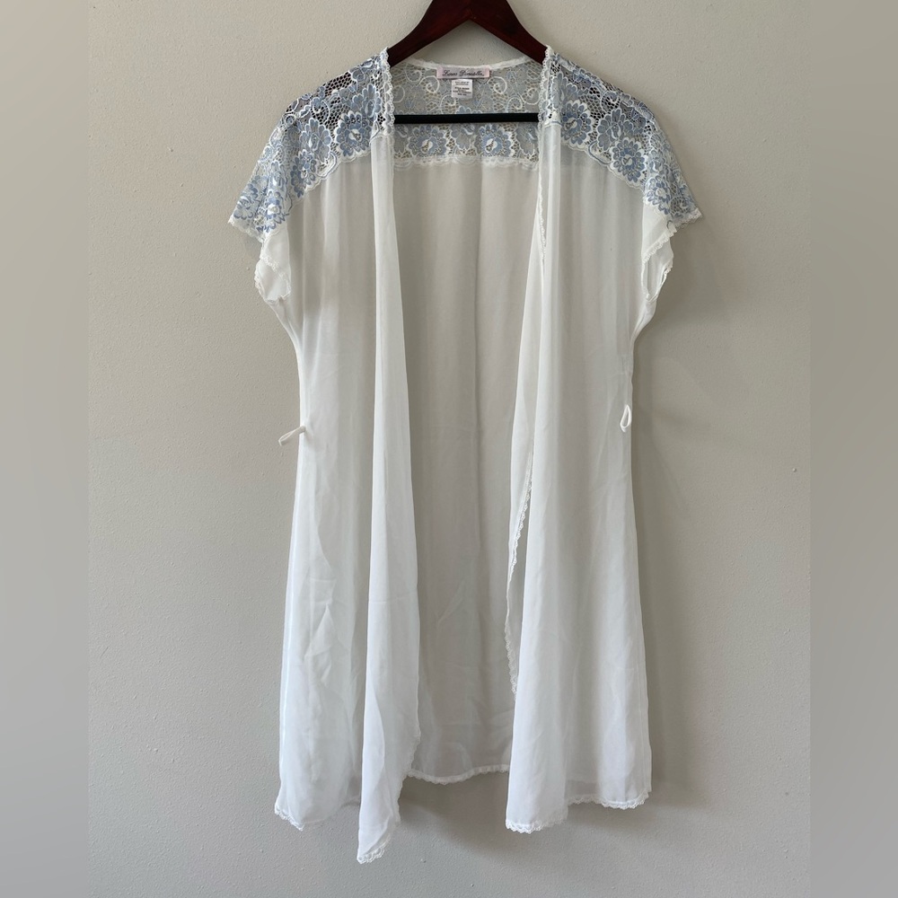 Linea Donatella Robe S/M Sheer Lace Wrap Style White Blue 100% Polyester